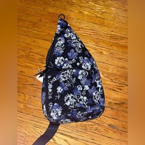 NWT Vera Bradley Lighten Up Essential Sling Backpack Frosted Floral Cotton Bag
